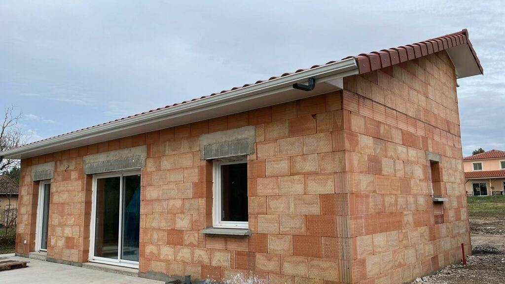 Projet construction maison à Bougé Chambalud de 90.10m2